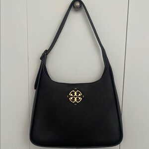 Tory Burch Logo Leather Shoulder Bag Black  Authentic